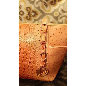 Elegant Orange Shoulder Bag